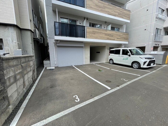 フォレスタ円山の物件外観写真