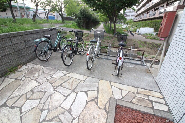 グランメ－ルパラダイスの物件外観写真