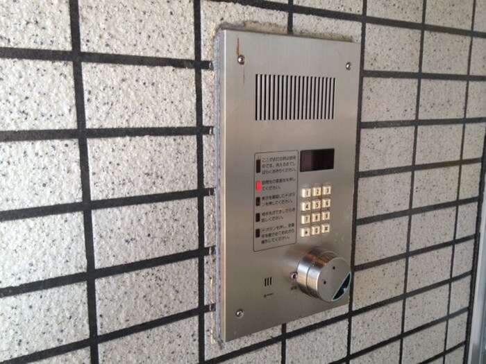 グランメ－ル南８条の物件外観写真