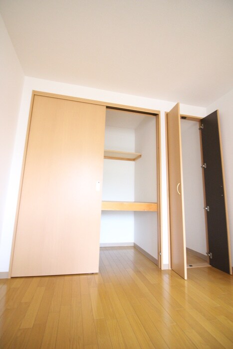 リッチオークの物件内観写真