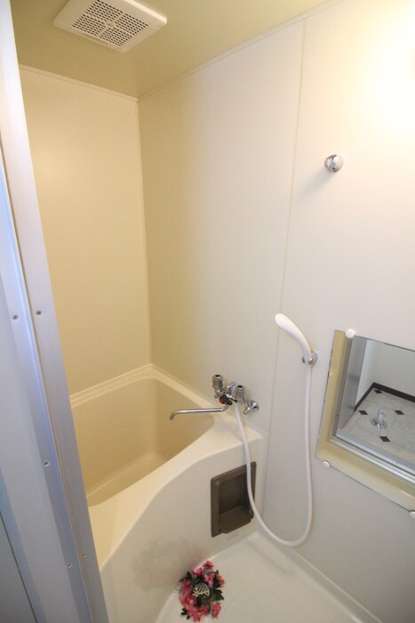 ア－バンクリスタルの物件内観写真