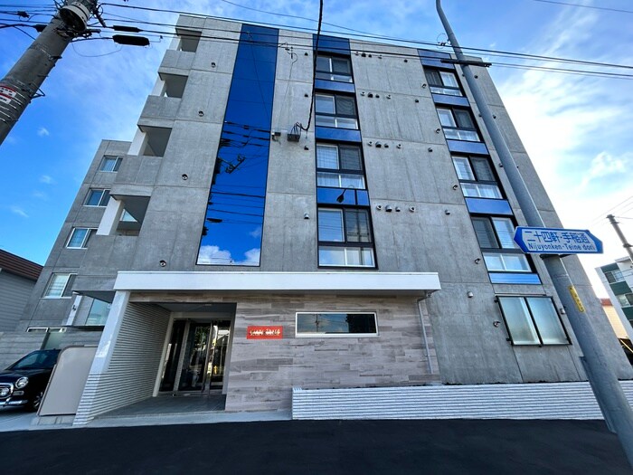 ブランシャールALAIN西町の物件外観写真