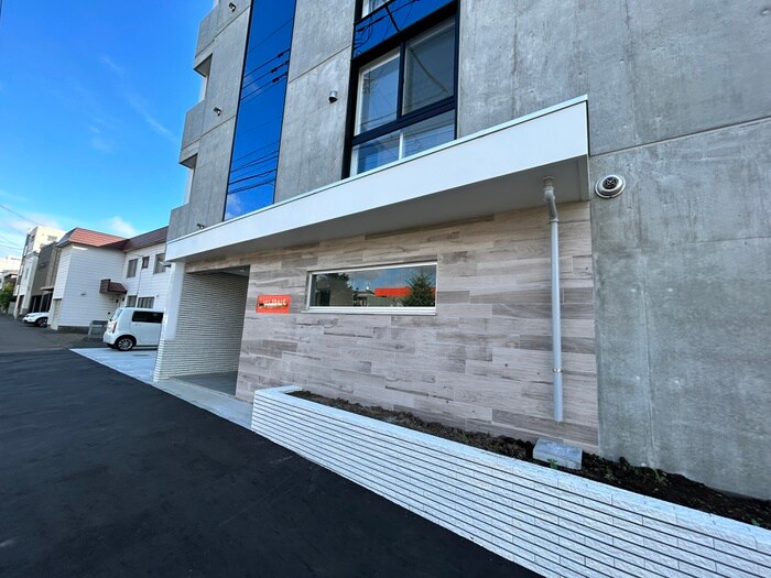 ブランシャールALAIN西町の物件外観写真