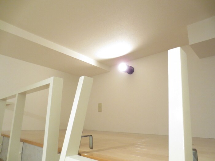 ファインブルーム学園前の物件内観写真