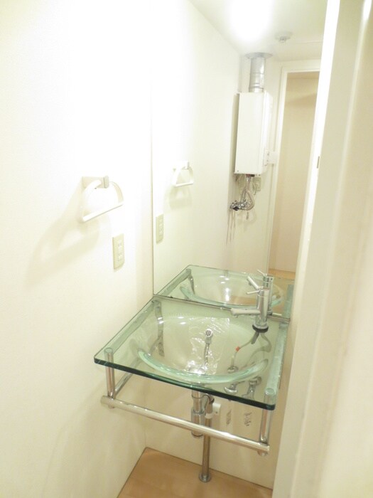 ファインブルーム学園前の物件内観写真