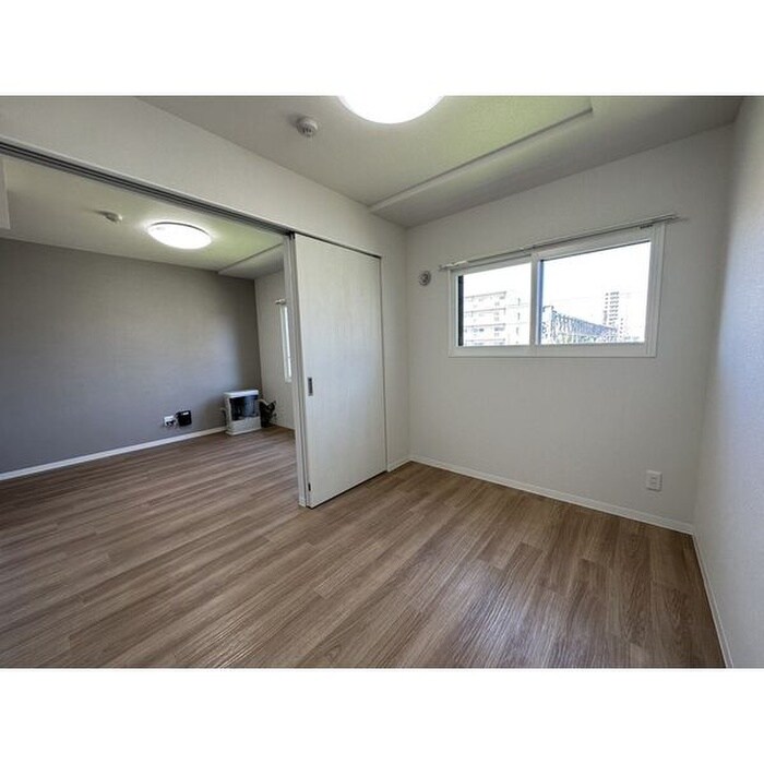 ASTER SHIROISHIの物件内観写真