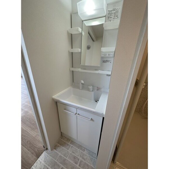 ASTER SHIROISHIの物件内観写真