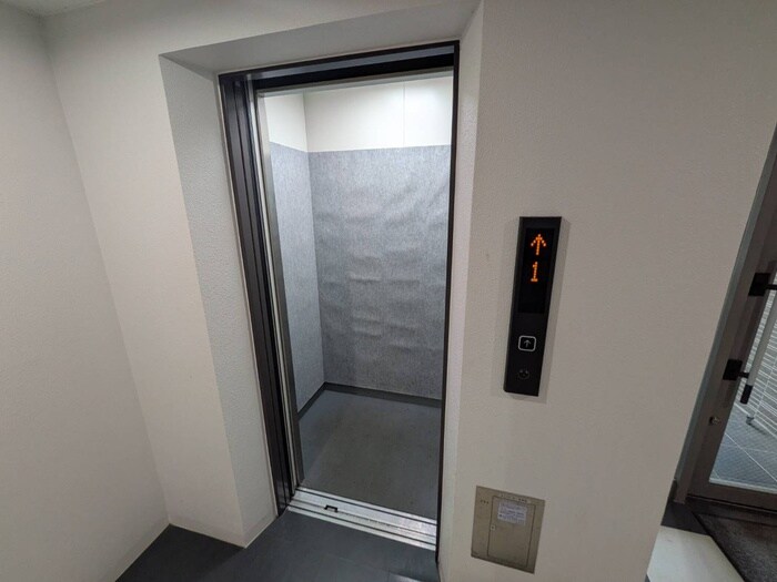 アンジュール発寒南の物件外観写真