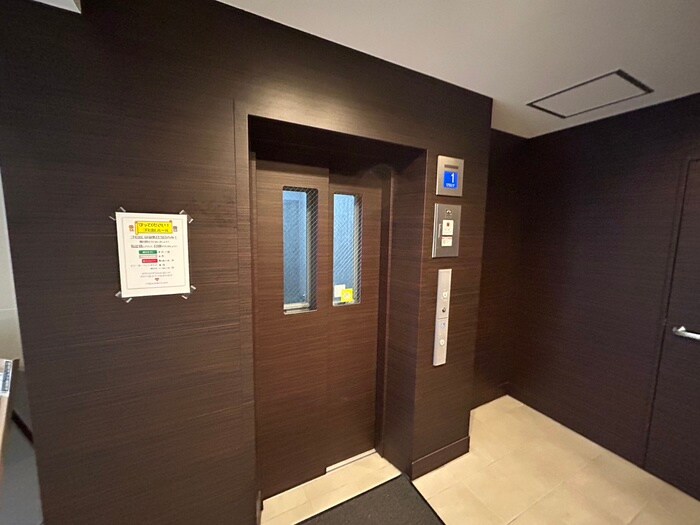 ビクトリータワーの物件外観写真