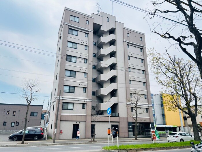 シャトレ東札幌の物件外観写真