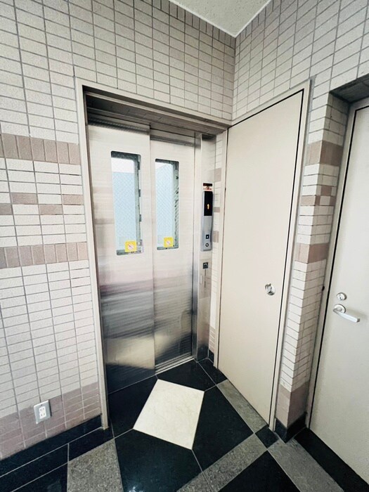 シャトレ東札幌の物件外観写真