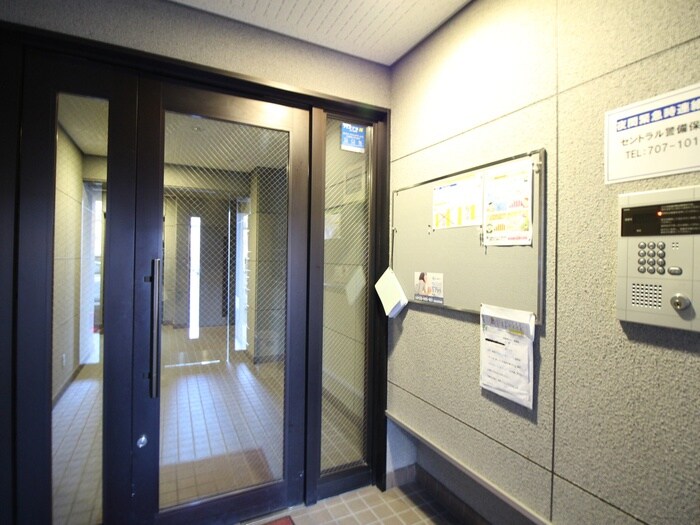 ライブグレ－スの物件外観写真