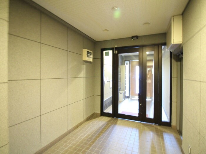 ライブグレ－スの物件外観写真