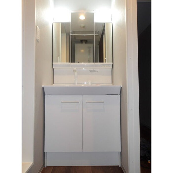 CITY RESIDENC栄通の物件内観写真