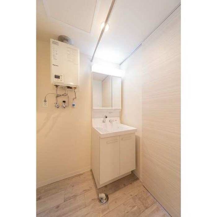 ブルーイング北7条の物件内観写真