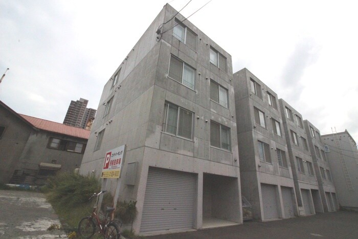 ブランノワ－ル東札幌の物件外観写真