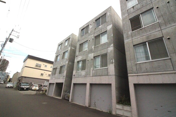 ブランノワ－ル東札幌の物件外観写真