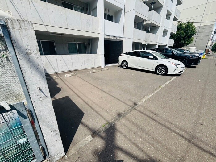 プロヴィデンス北円山の物件外観写真