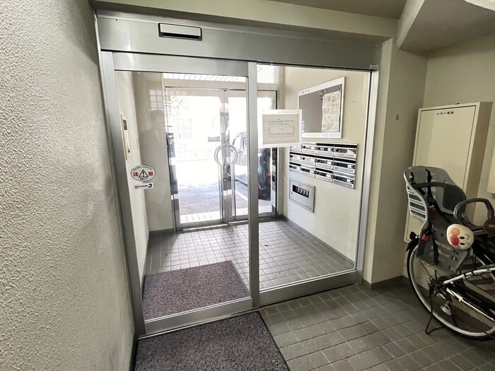 オ－チャ－ドプラザの物件外観写真