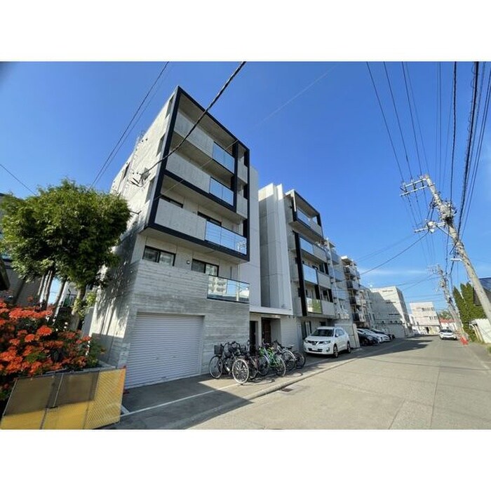 LIISA北大EASTの物件外観写真