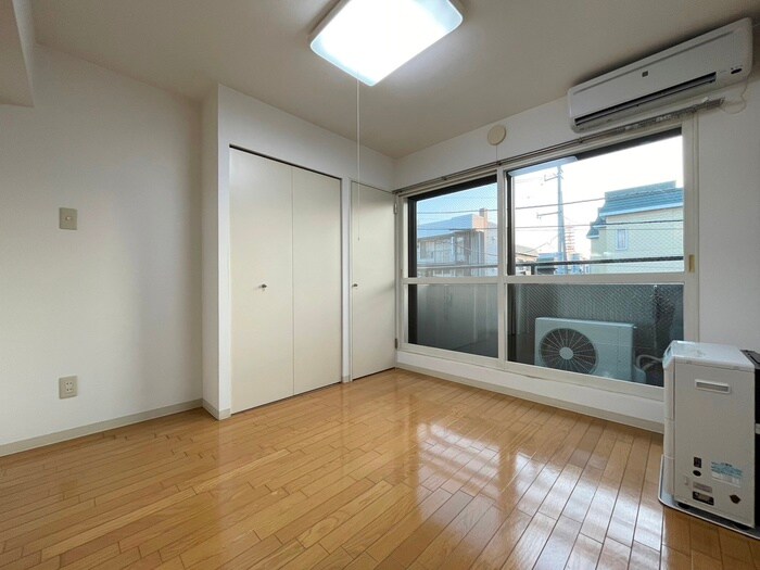 シャングリラAの物件内観写真