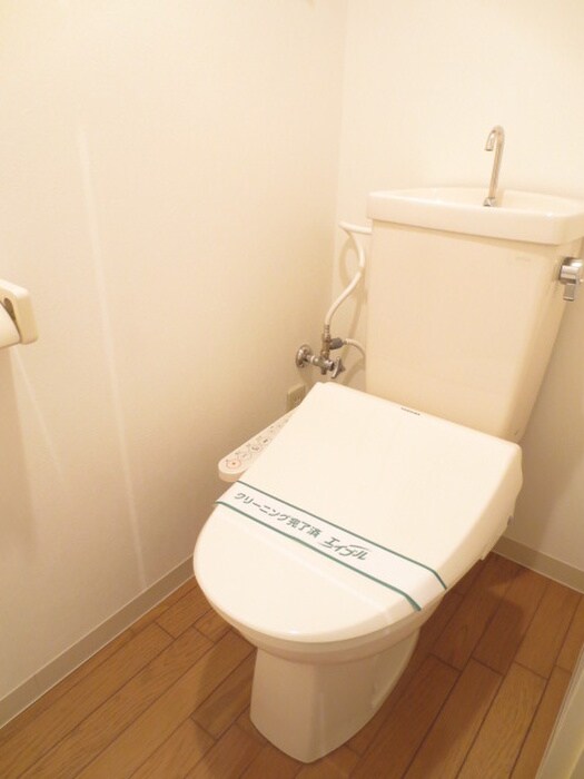 シャングリラAの物件内観写真