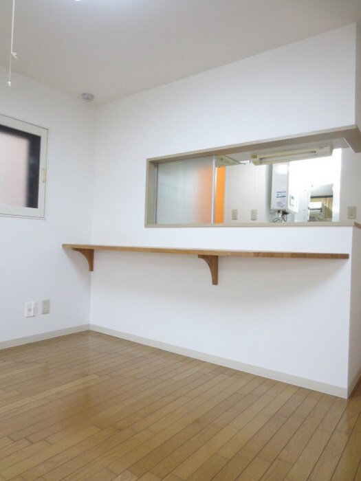 シャングリラAの物件内観写真