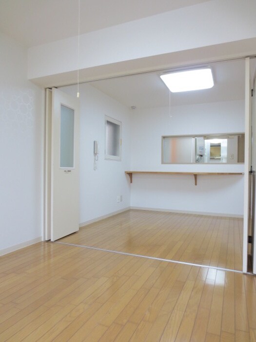 シャングリラAの物件内観写真