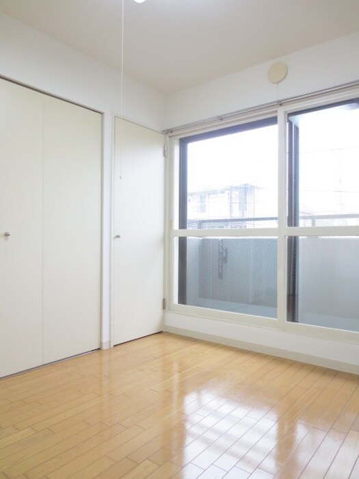 シャングリラAの物件内観写真