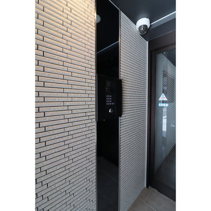 ﾍﾞﾙｺｰﾄ西野の物件外観写真