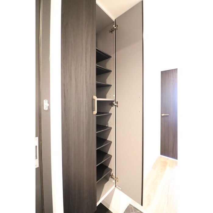 ﾍﾞﾙｺｰﾄ西野の物件内観写真