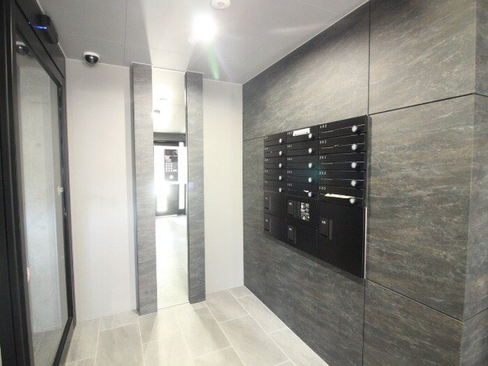 プリヴィエール美園の物件外観写真