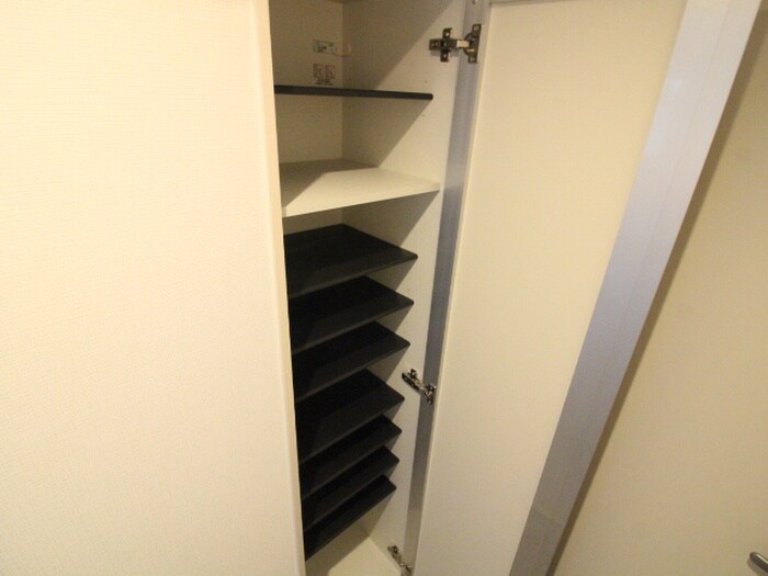 プリヴィエール美園の物件内観写真