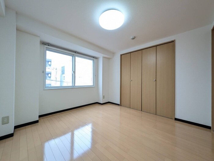 ラテルネ公園通りの物件内観写真