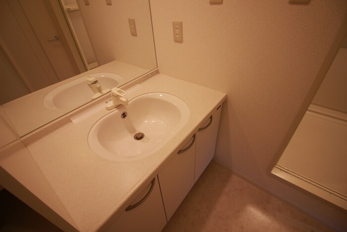 セルベッサ札幌レジデンスの物件内観写真