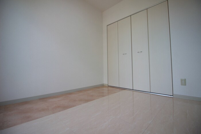 セルベッサ札幌レジデンスの物件内観写真