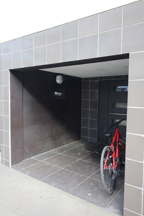 マリ－ノ南円山の物件外観写真