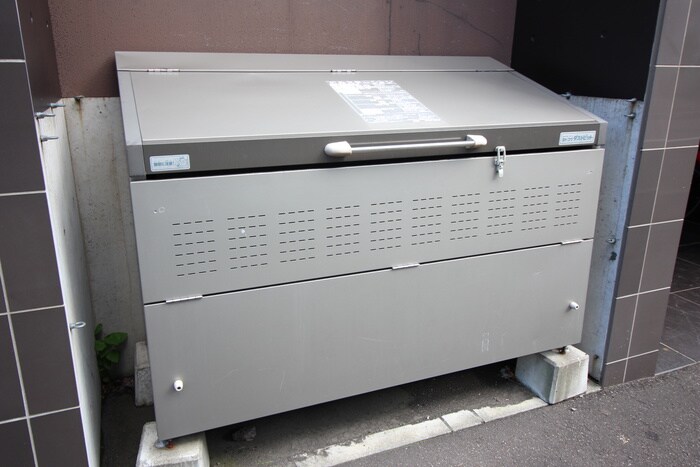 マリ－ノ南円山の物件外観写真