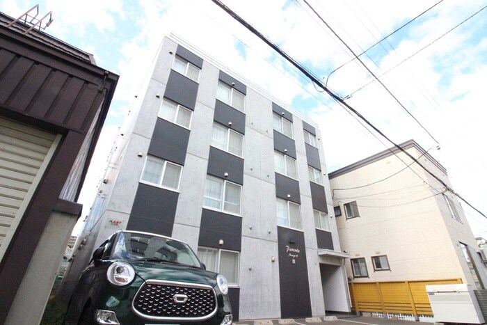 Parente Nango15の物件外観写真