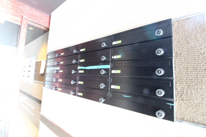 グランラヴィーヌ本郷通の物件外観写真