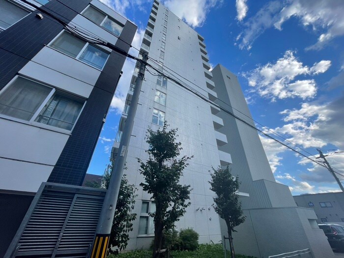 ＩＮＦＩＮＩＴＹの物件外観写真