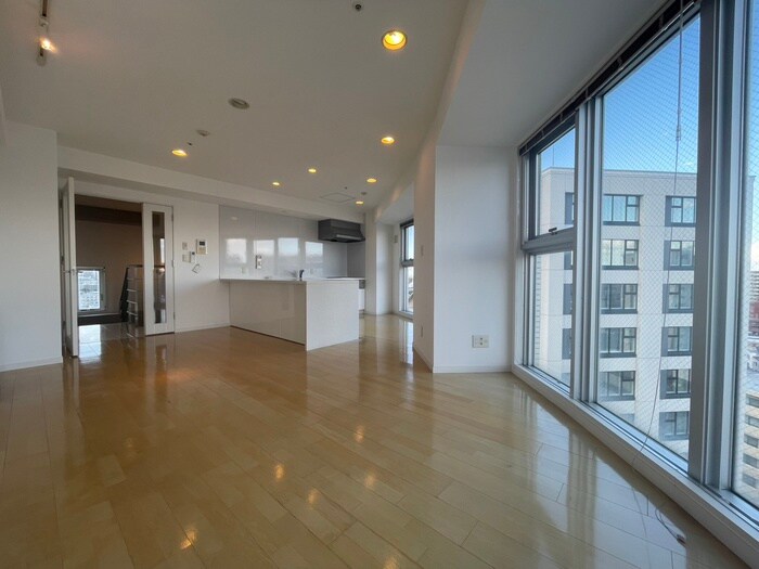 ＩＮＦＩＮＩＴＹの物件内観写真