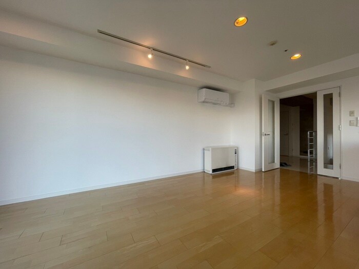 ＩＮＦＩＮＩＴＹの物件内観写真