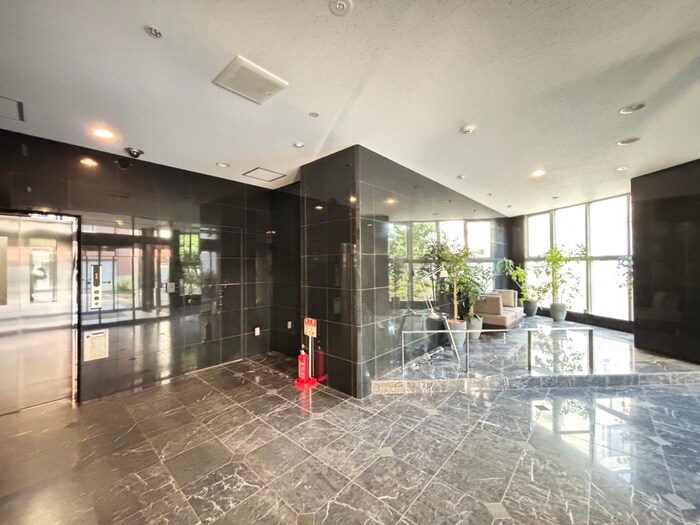 ＩＮＦＩＮＩＴＹの物件外観写真