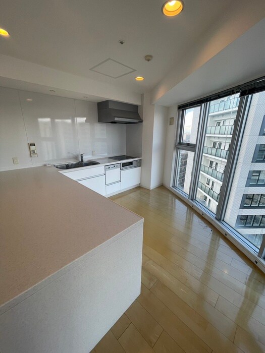 ＩＮＦＩＮＩＴＹの物件内観写真