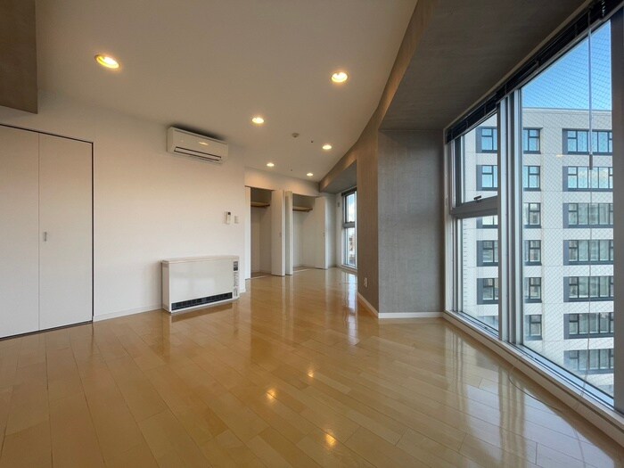 ＩＮＦＩＮＩＴＹの物件内観写真