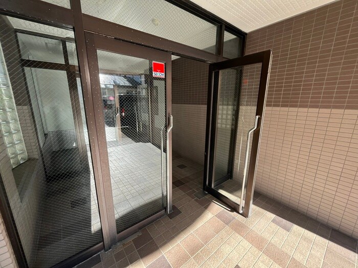 ロイヤルヒルズ文化町の物件外観写真