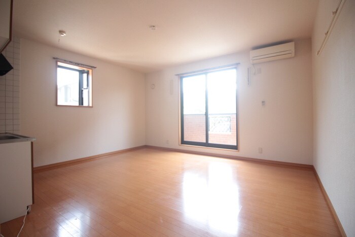 エスト・ハナセンの物件内観写真