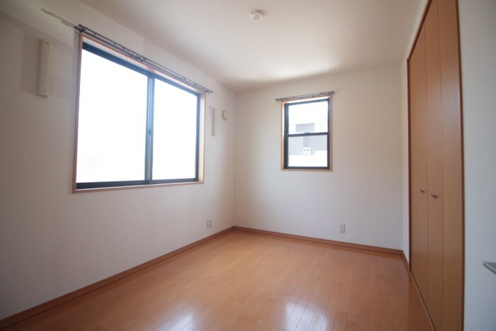 エスト・ハナセンの物件内観写真