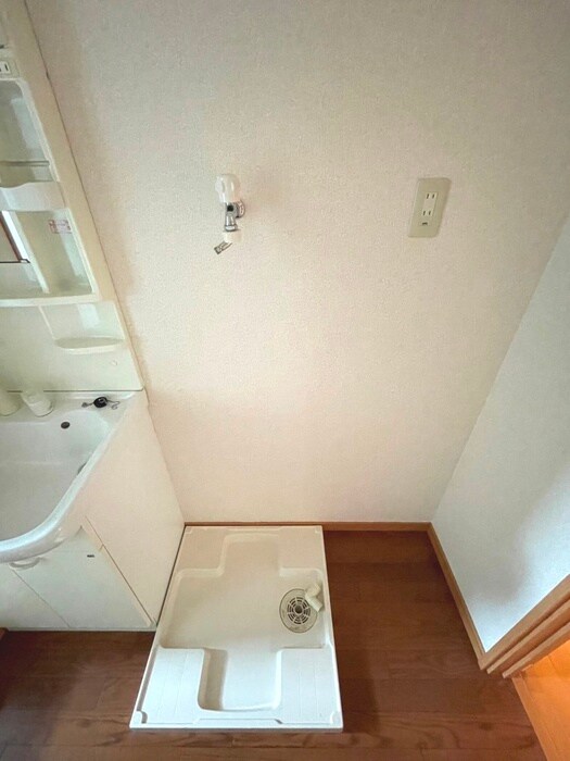 エスト・ハナセンの物件内観写真